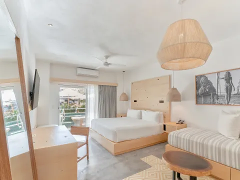 Bahia Hotel & Beach House