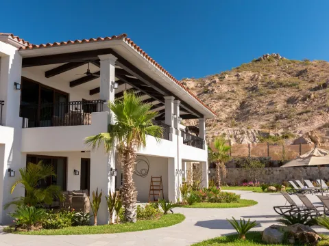 Live Aqua Private Residences Los Cabos