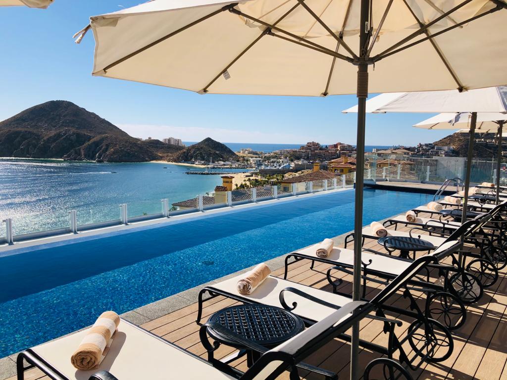 Top Hotels Near Medano Beach Cabo San Lucas